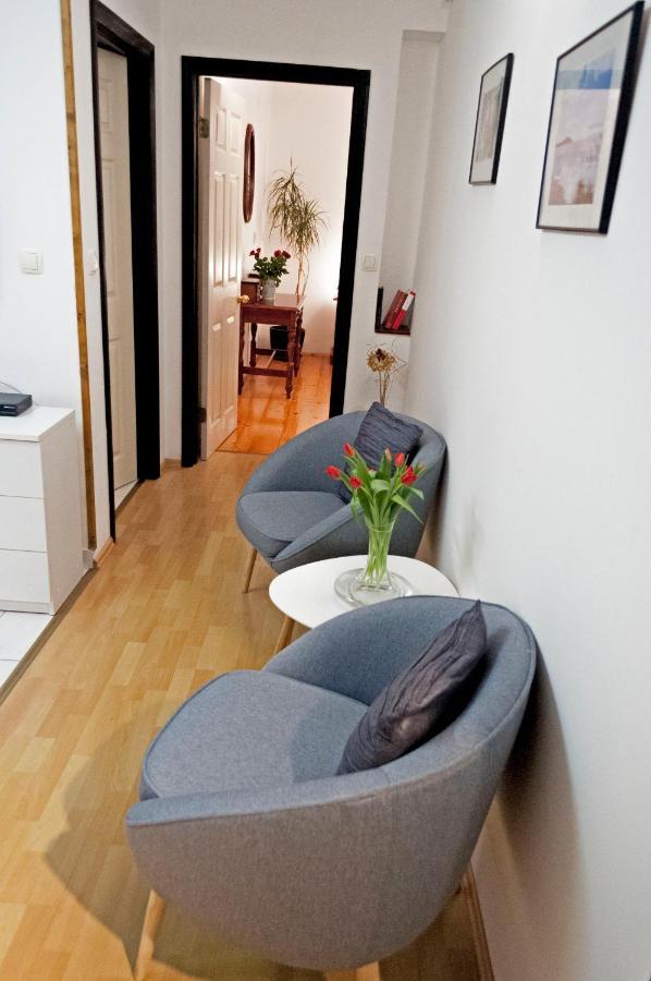 Apartment Rosa 1 Ровин Екстериор снимка