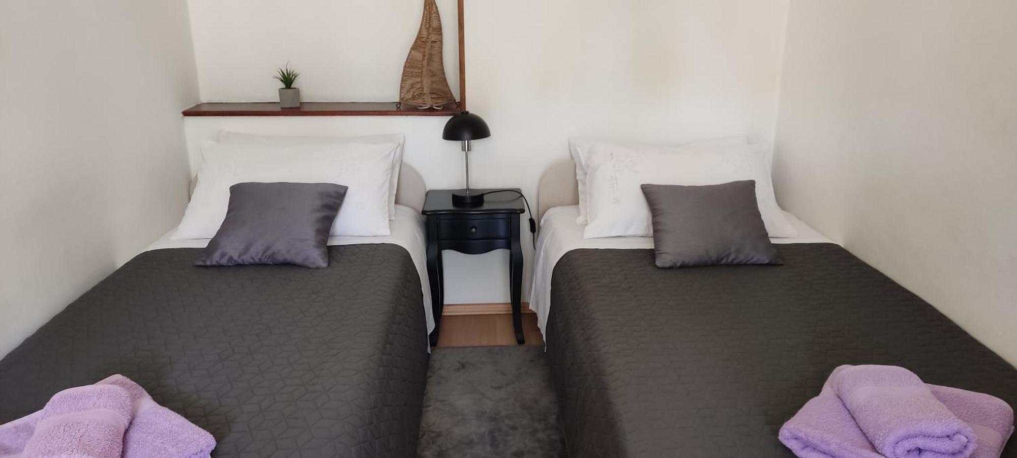 Apartment Rosa 1 Ровин Екстериор снимка